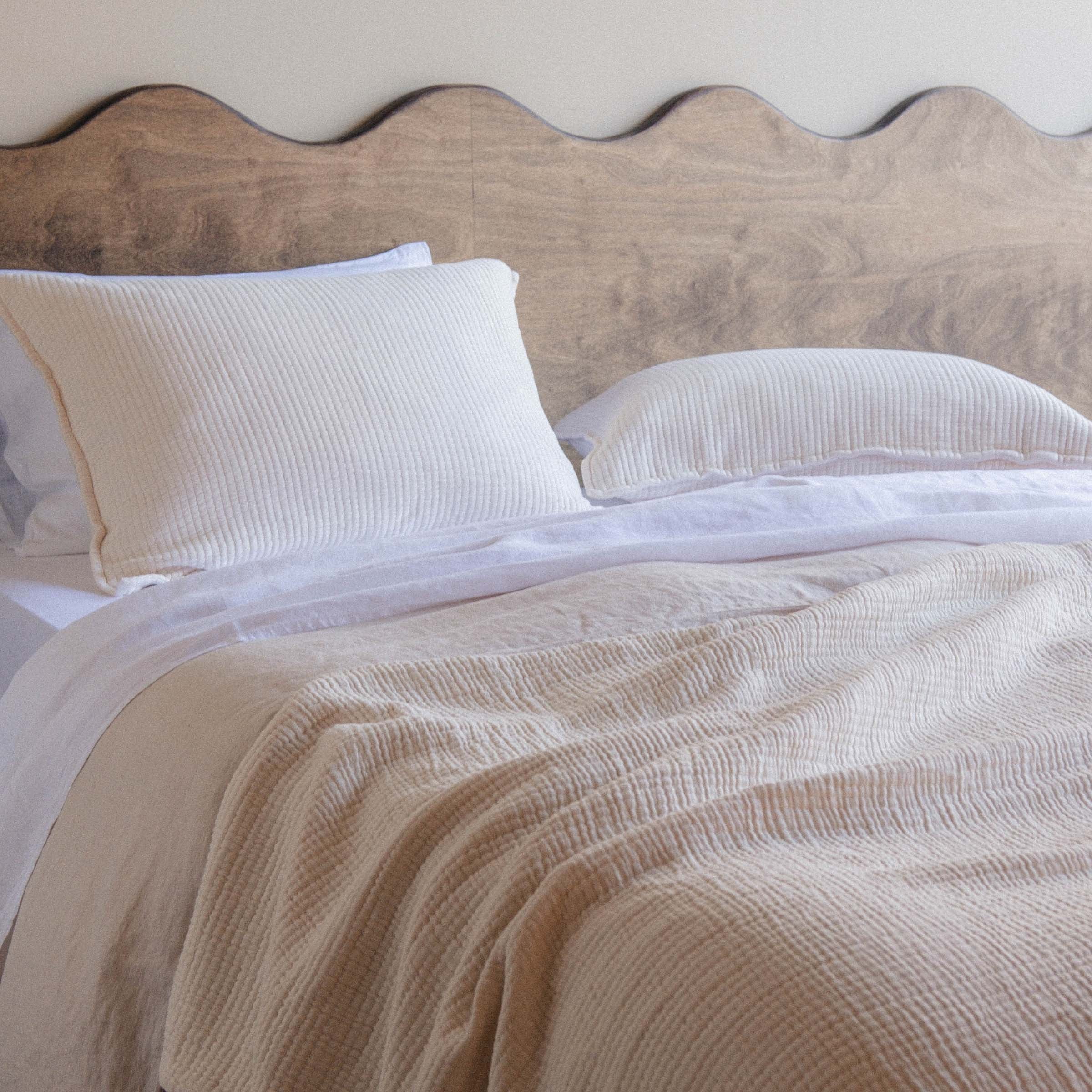Gia Coverlet - Ecru, Full/Queen - Image 4