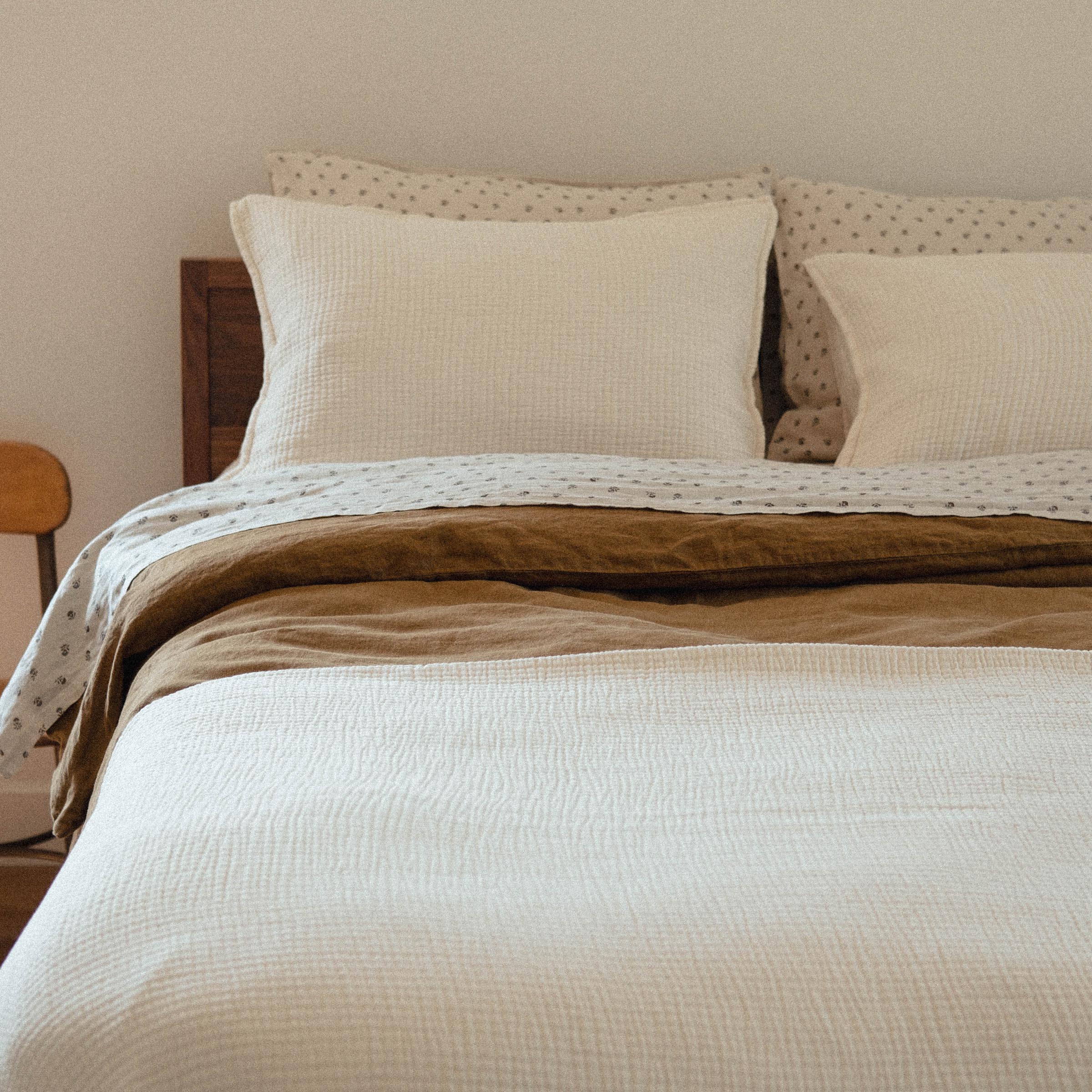 Gia Pillowcase Set - Ecru, Standard - Image 5